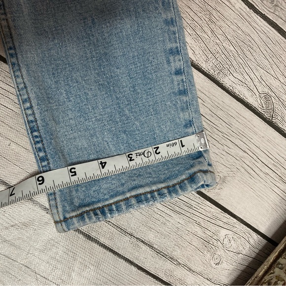 Abercrombie & Fitch 90’s Slim Straight Ultra High Rise Jeans - Picture 7 of 10